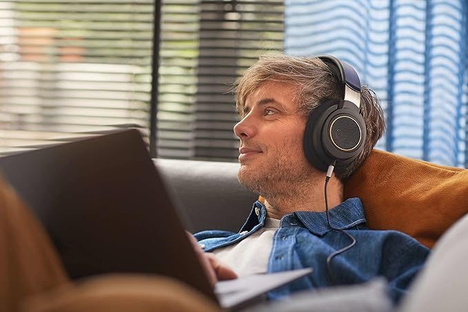 PHILIPS Over Ear Open Back Stereo Headphones Wired